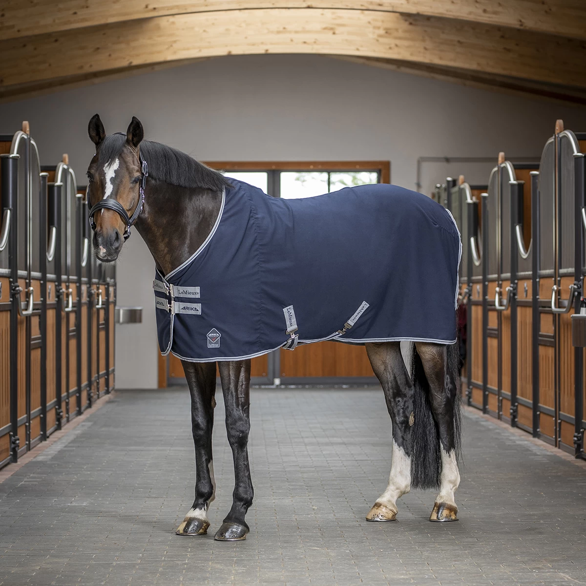 Zweetdeken LeMieux Arika Cooler Donkerblauw - Afbeelding 2